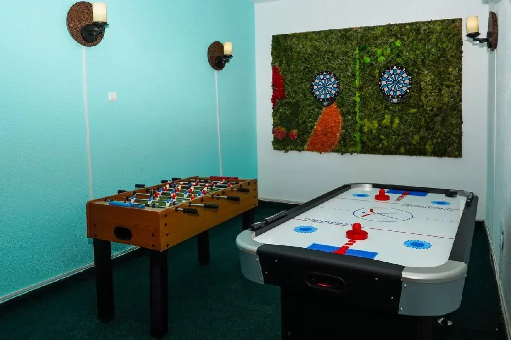 Hotel Opal
