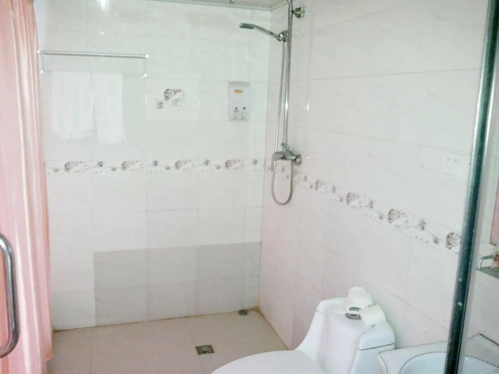Shanghai Xinbo Hotel