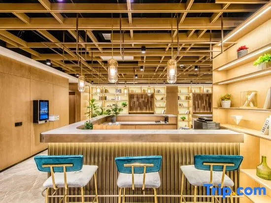 Suning Yayue Hotel (Nanjing Xianlin University Town Xuzhuang Software Park)