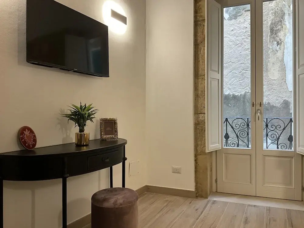 Rua 39 fine apartments by Dimore in Sicily