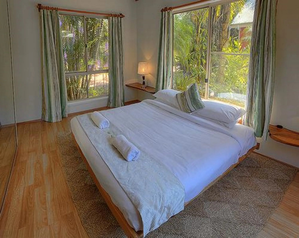 Wake Up! Byron Bay