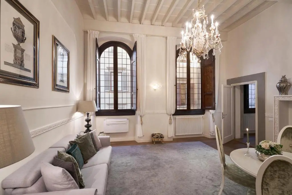 Luxury Apartment Rucellai