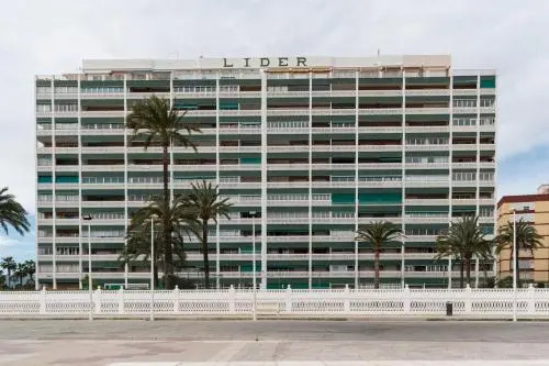 Lider, 4-D