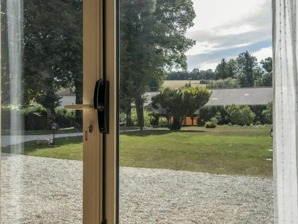 Gîte pour 12 face au château de Thillombois avec jardin, cheminée et équipements PMR - FR-1-585-38