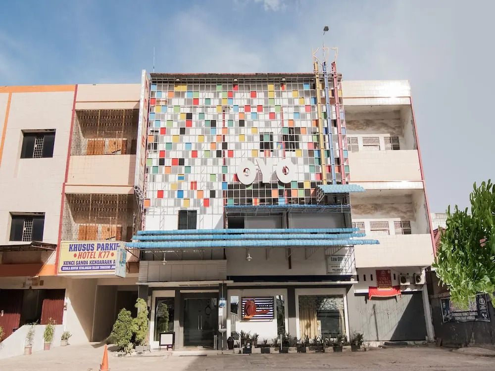 Hotel K77 by OYO Rooms