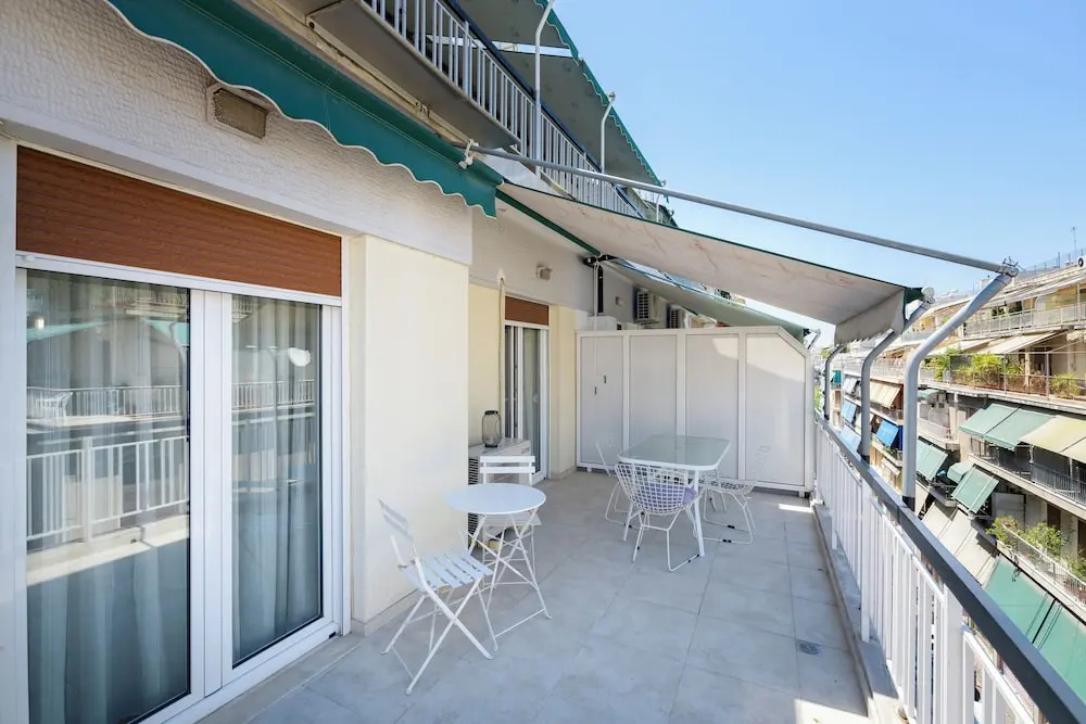 Cosy 2BR flat - metro station & hospital