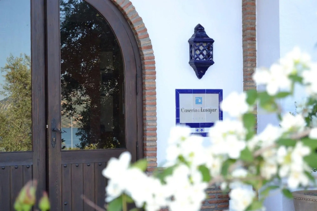 Caserio de Iznájar