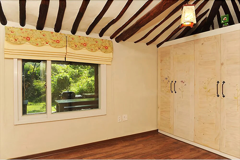 Ganghwado Maria House Pension