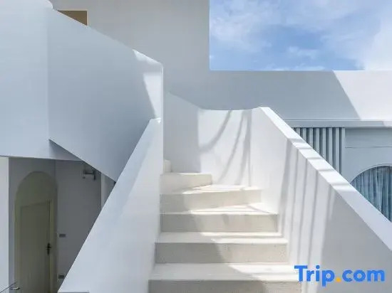 The Pool Space - ICONIC Pool Villa