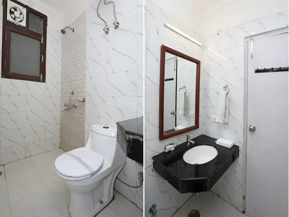 Kumars Hotel by OYO Rooms