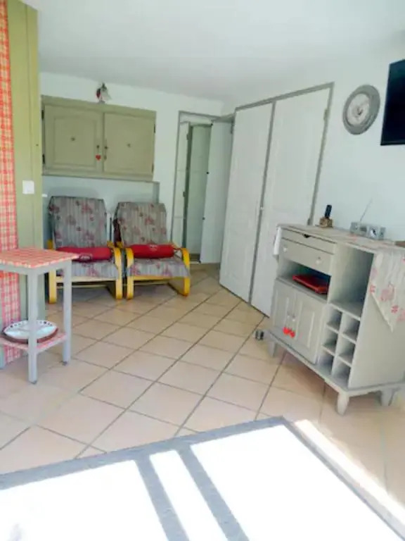 Appartement 35 m² bord de lac Aix les Bains (73)