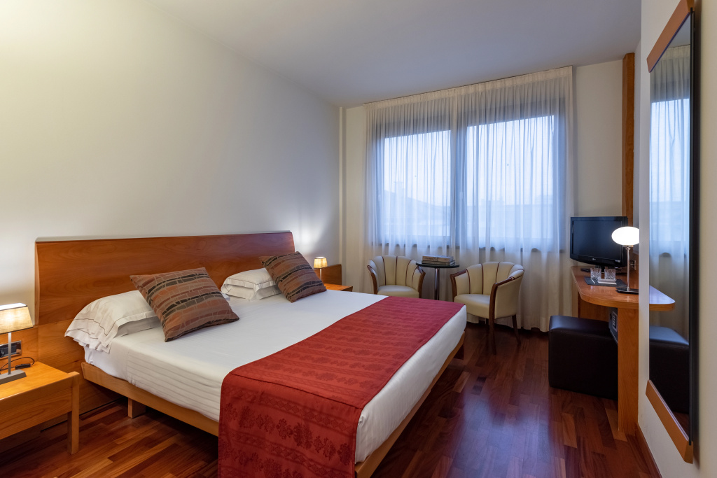Hotel Leopardi