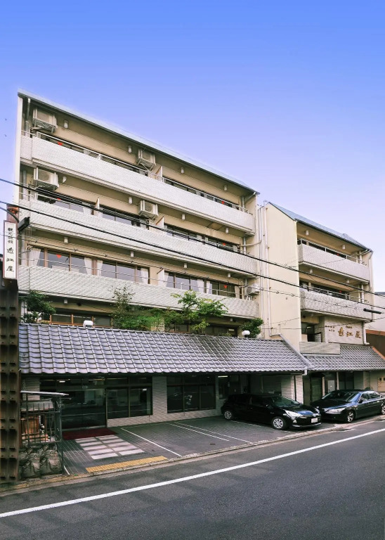Hotel Oumiya