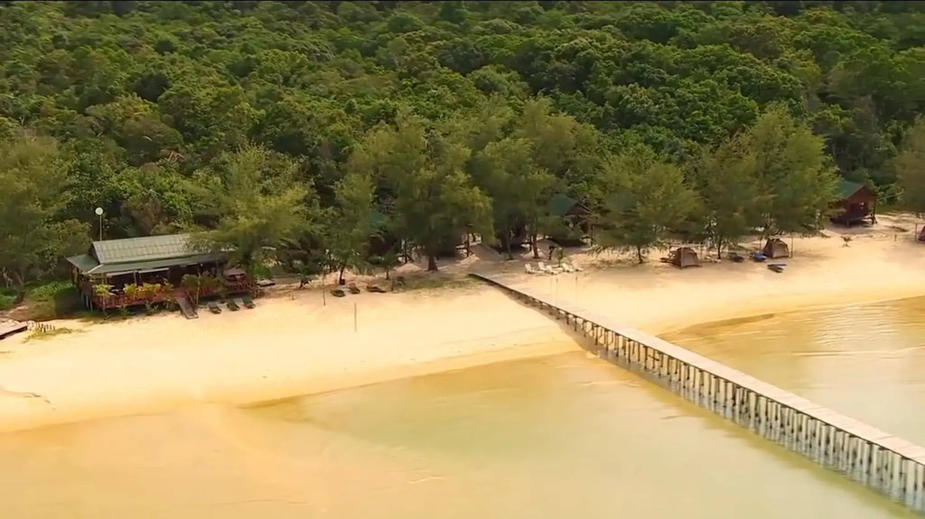 Sandy Beach Bungalows by EHM