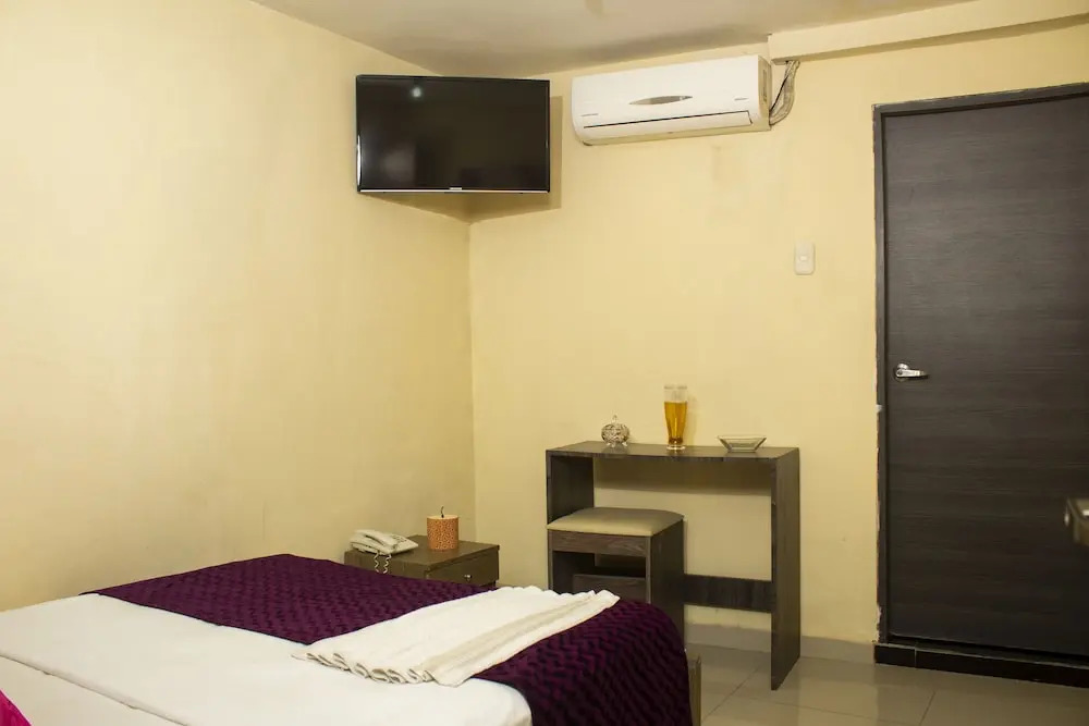 HOTEL DASANTO HD