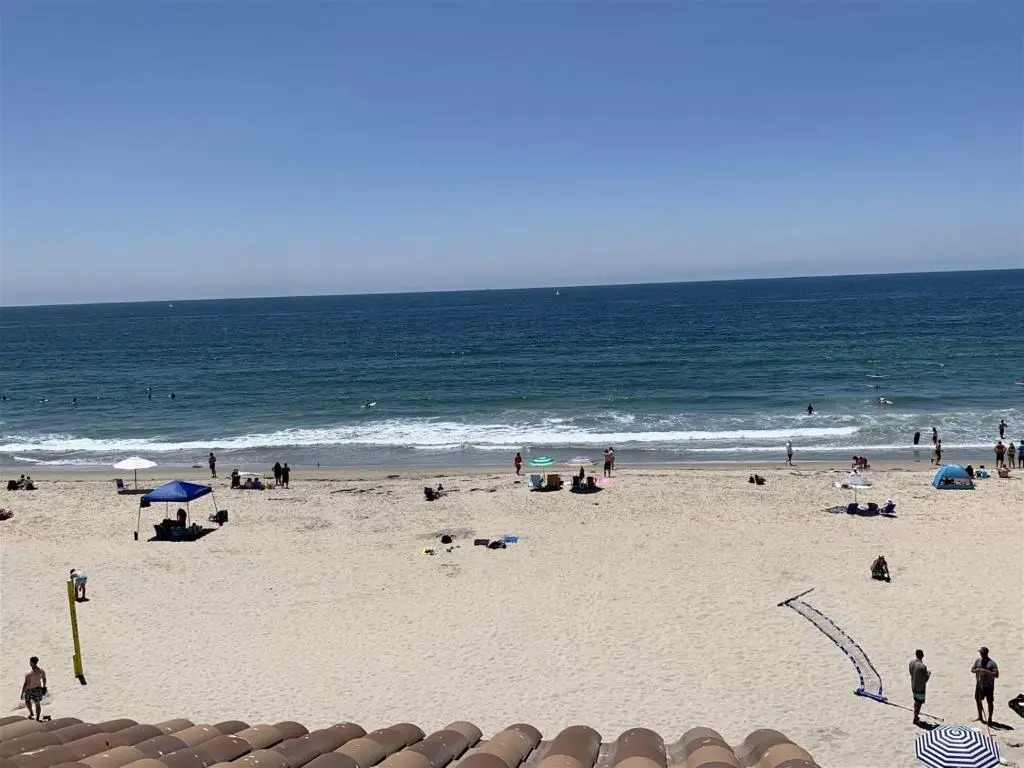 108-Ocean Front Combo