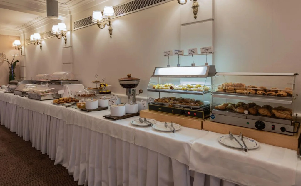 Coral Hotel Athens