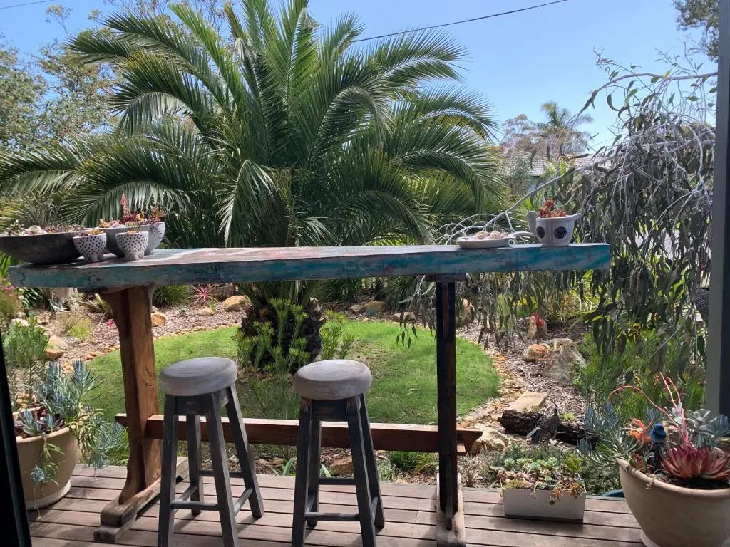 Turquoise Waters B &B -Private Guest suite with massage chair