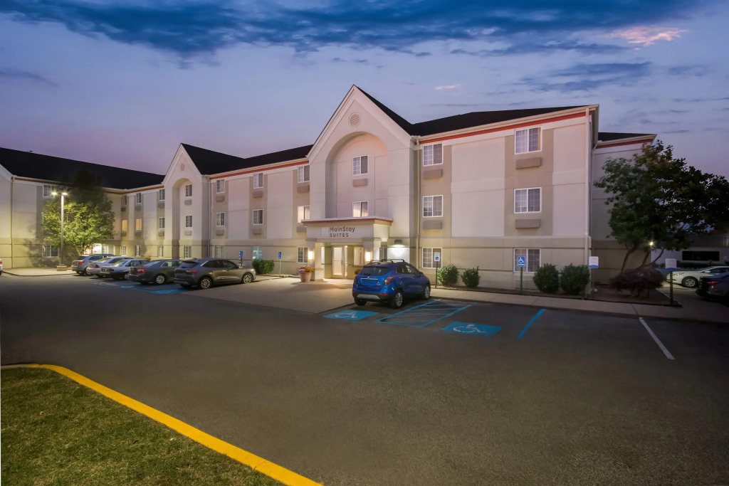 MainStay Suites Louisville Jeffersontown