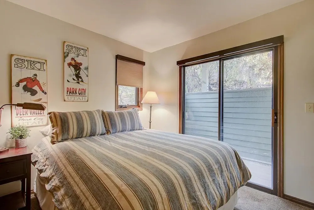 Coopers Collection 32 - Quittin Time Townhome
