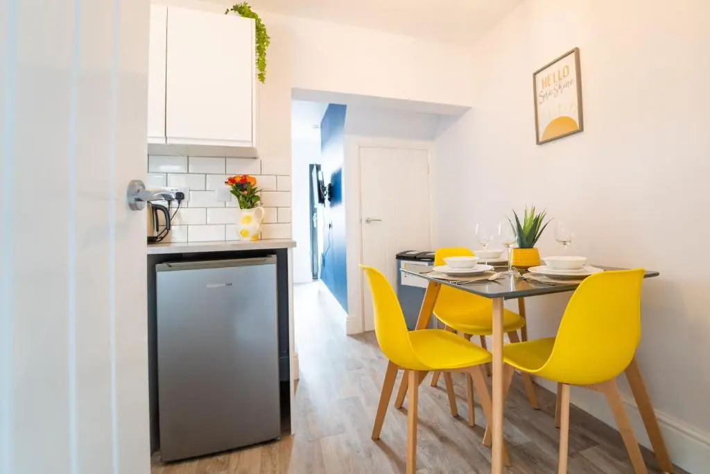 River View Home - 2 bed