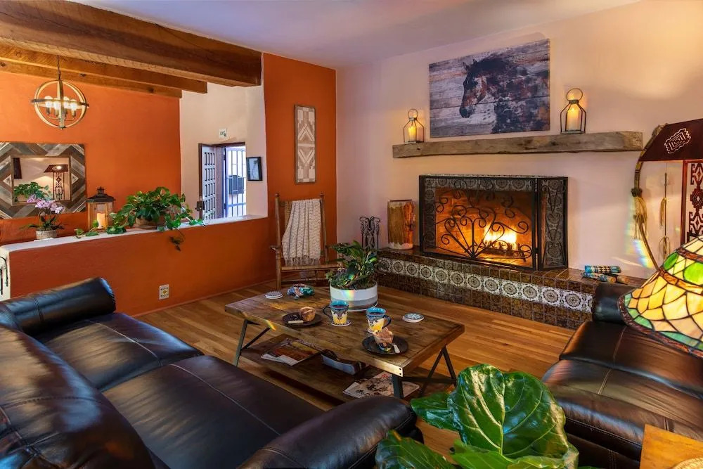 Adobe Rose Inn
