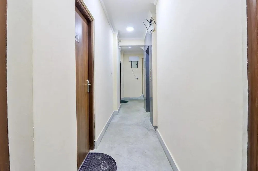 Oyo 693 Pashupati Hotel
