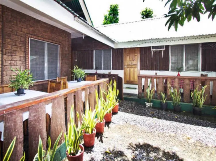 Homestay de Bai - Bed and Breakfast