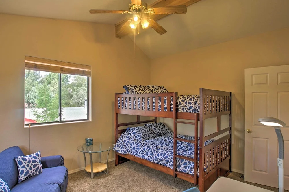 Forest-view Retreat in Payson, Close to Hiking!