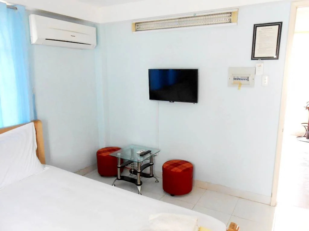 Taybalo Hostel Nha Trang