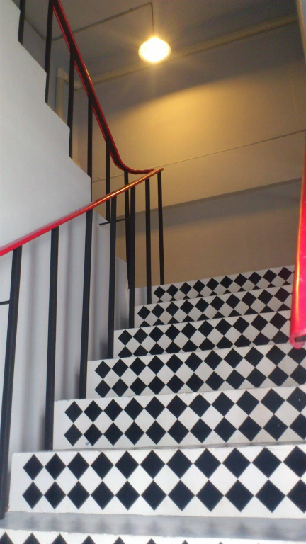 B-trio Guesthouse