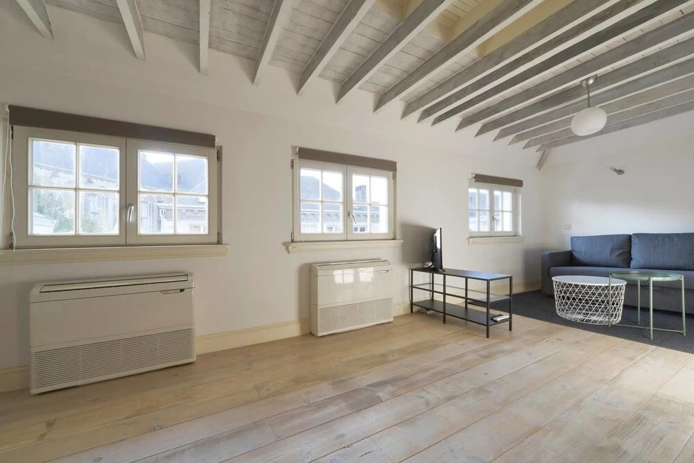 Saint Pauls Suite 17