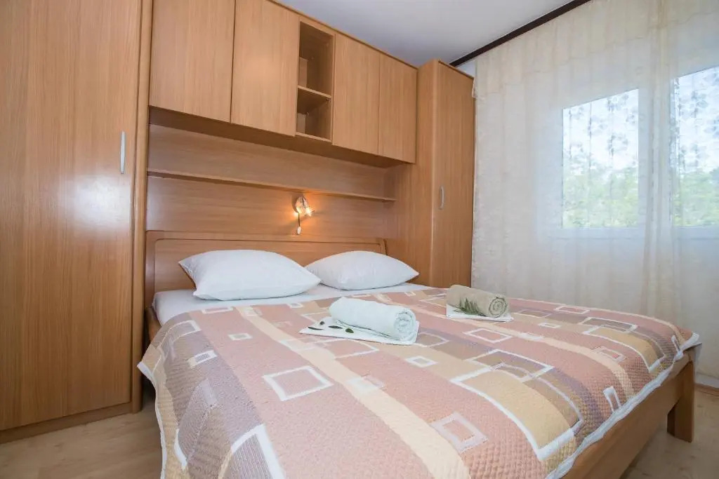 Apartments Dania