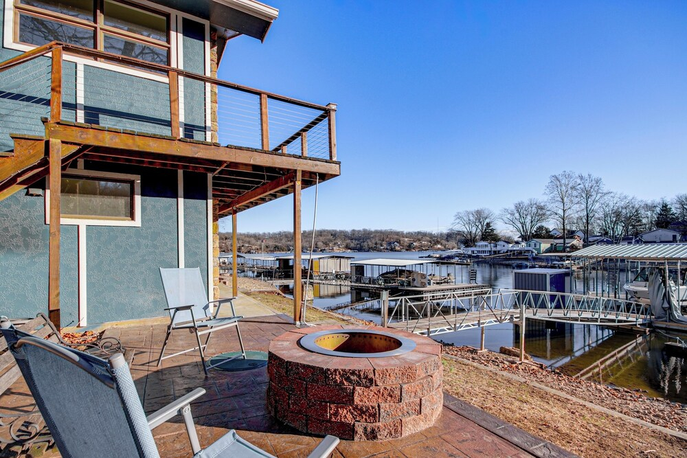 Private Dock & Bar: Pet-friendly Lake Ozark Home