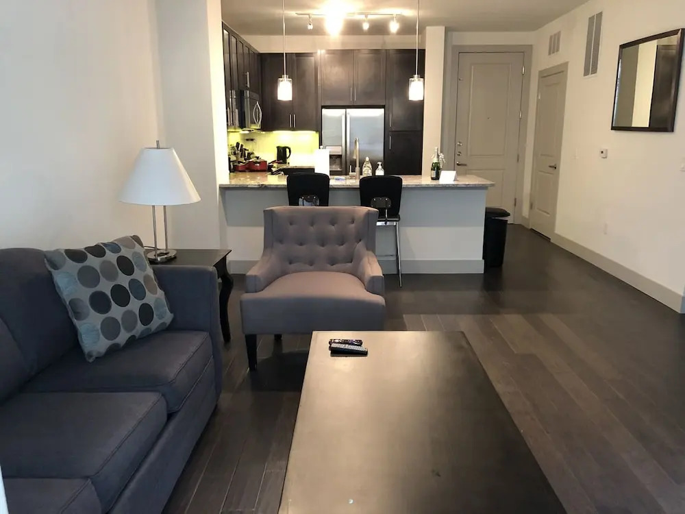 Moderne Luxury at Fashion Square 1x1 1BR by Casago