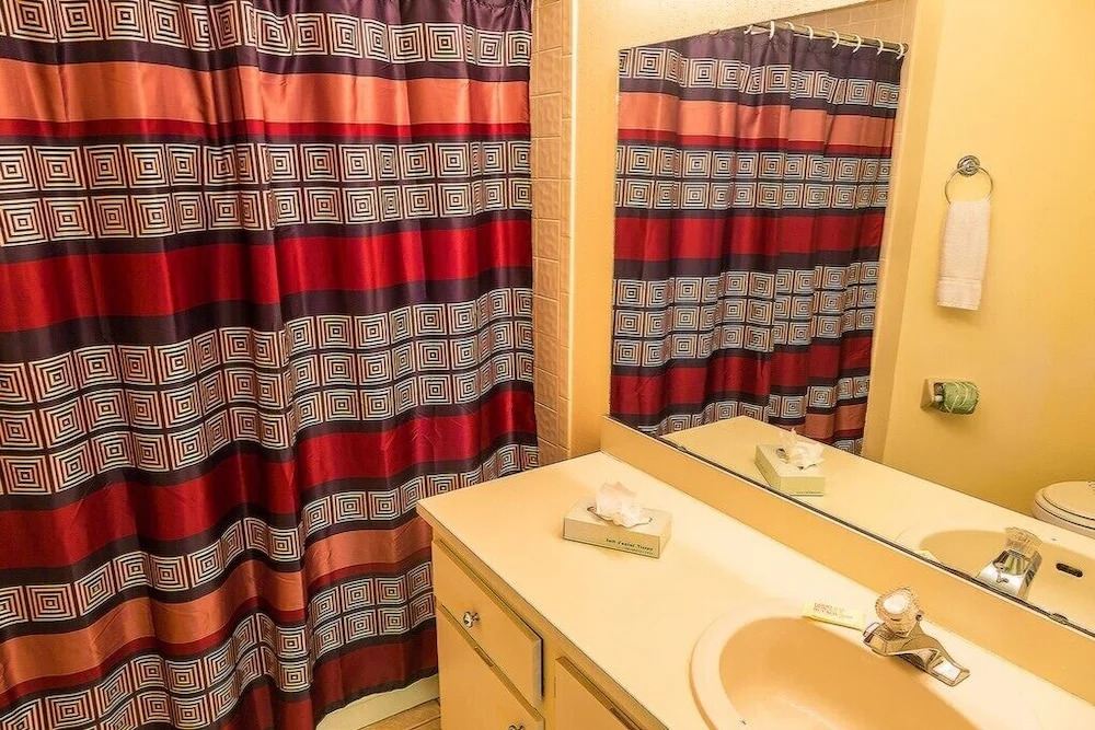 Southpointe 3644 2 Bedroom Condo
