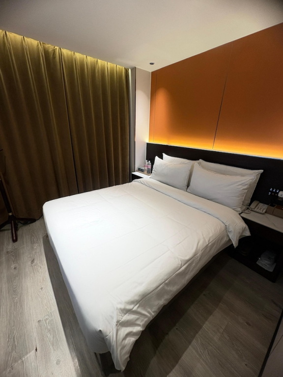 Jiuding Joy Hotel