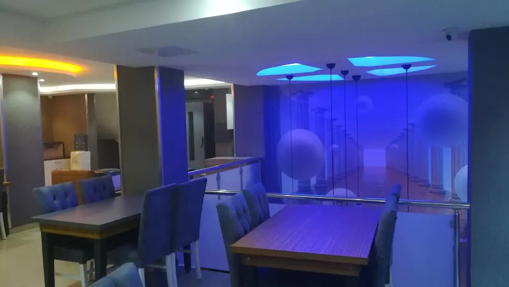 Beyce Hotel