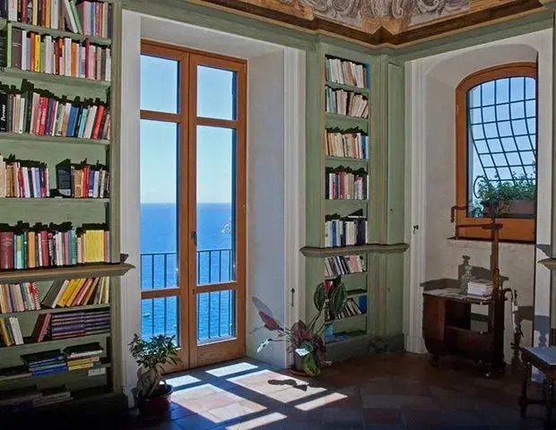 Villa Marina Palace