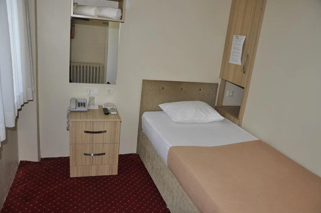 Otel Sınal