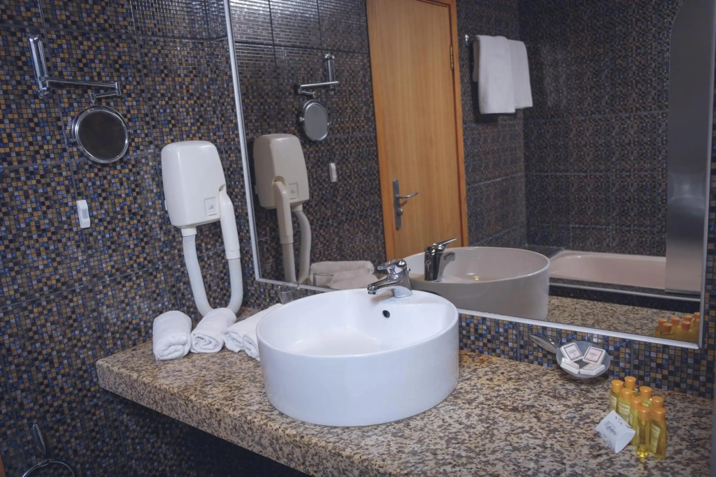 ELPIDA Hotel - All Inclusive & Beach Front