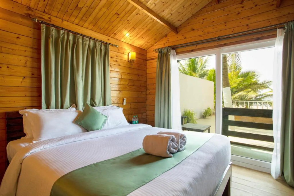 Antares Beach Resort