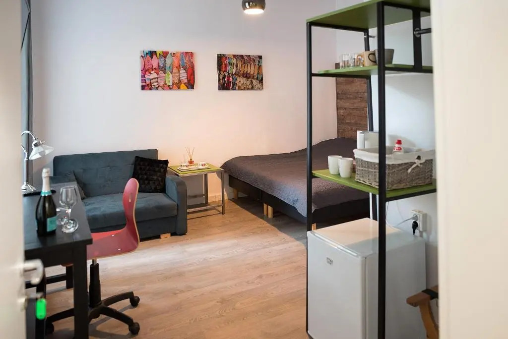 Ultra central bohemian apartment 3