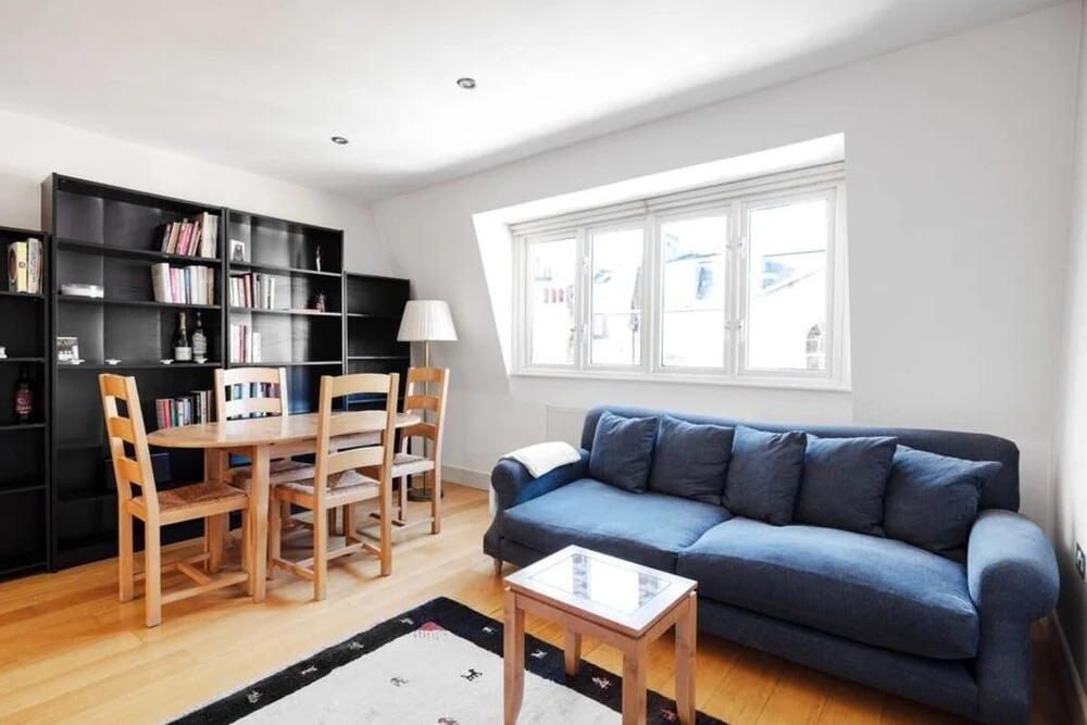 Modern 2bed 2bath Near the Oval