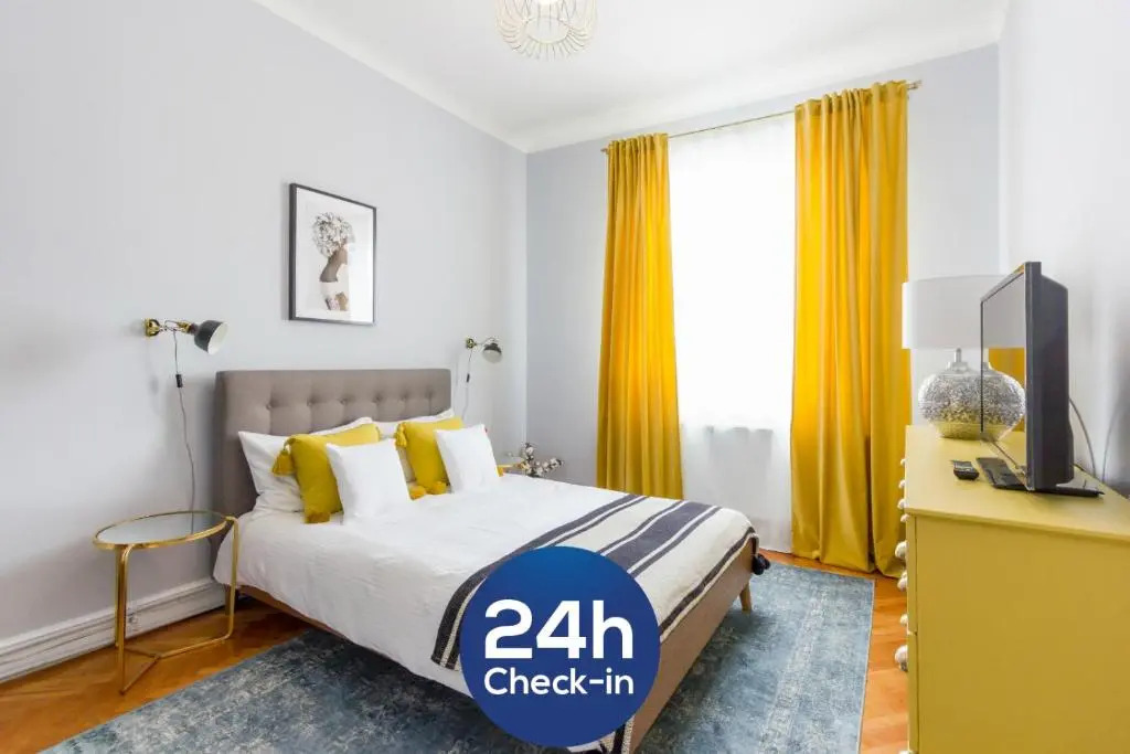 City Chic 3 Bedroom Apartment