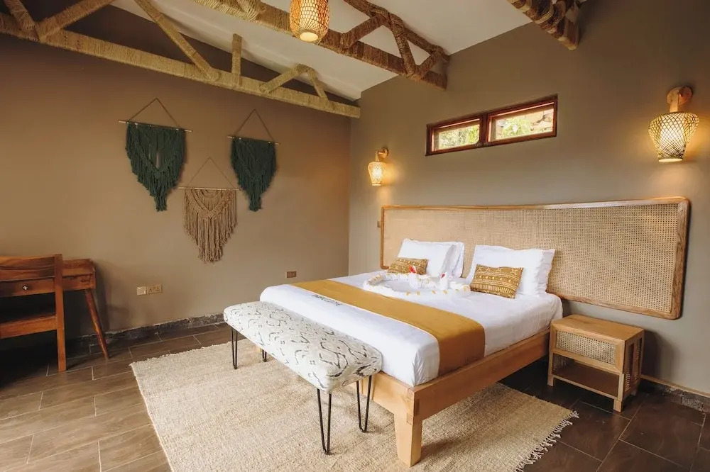 Kaara Gorilla Mountain Lodge