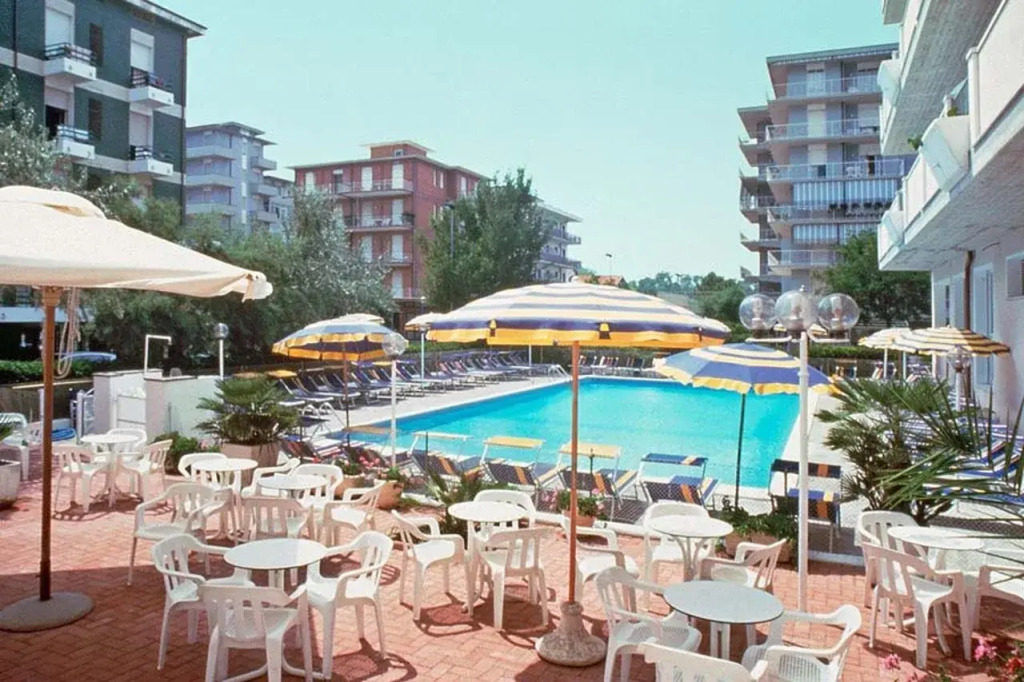 Hotel Man