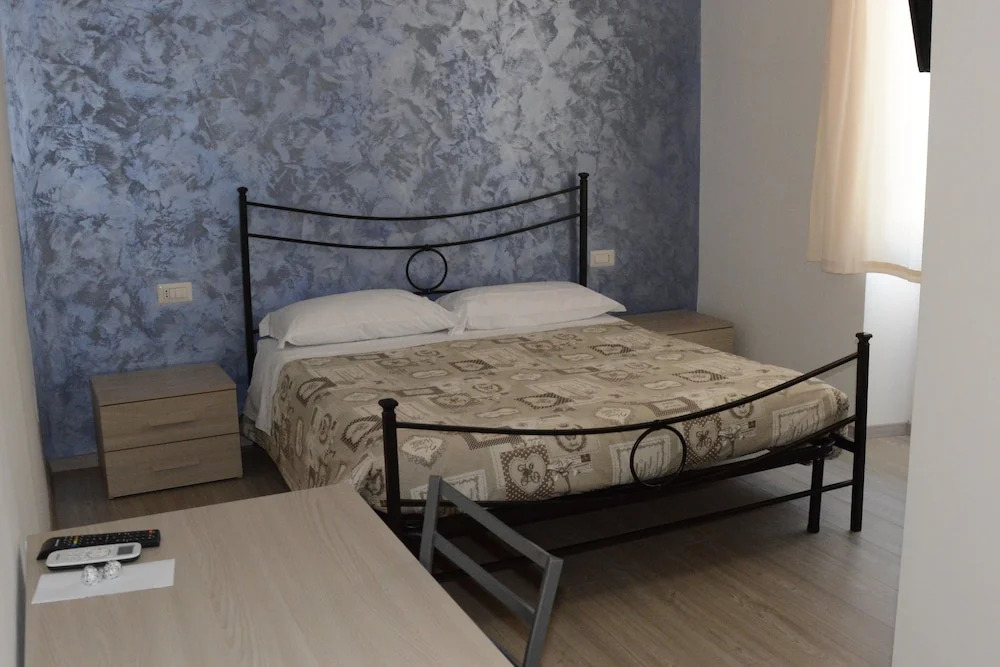 Albano Station Rooms