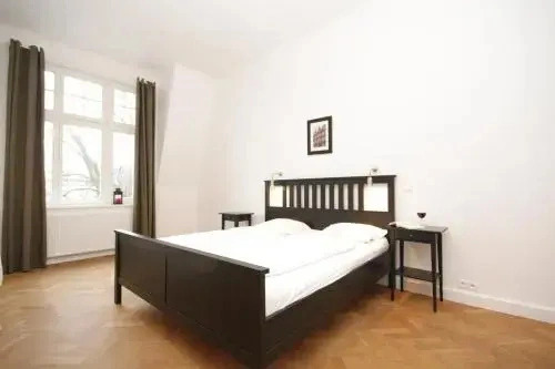 Marina Apartments