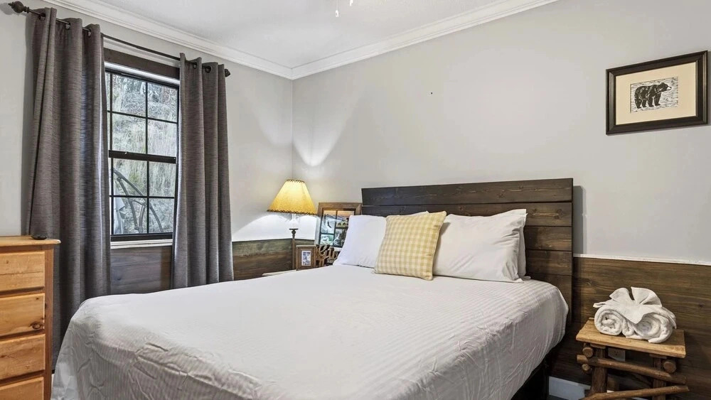 Dollys Retreat by Avantstay Theater Room + 5 Arcades + Hot Tub + Sauna Firepit + Mins to Dollywood